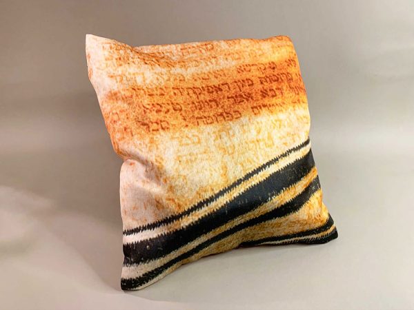 ⁦"וּבְשׁוֹפָר גָּדוֹל יִתָּקַע" - מערכת תיקים לטלית ותפילין⁩ – תמונה ⁦4⁩